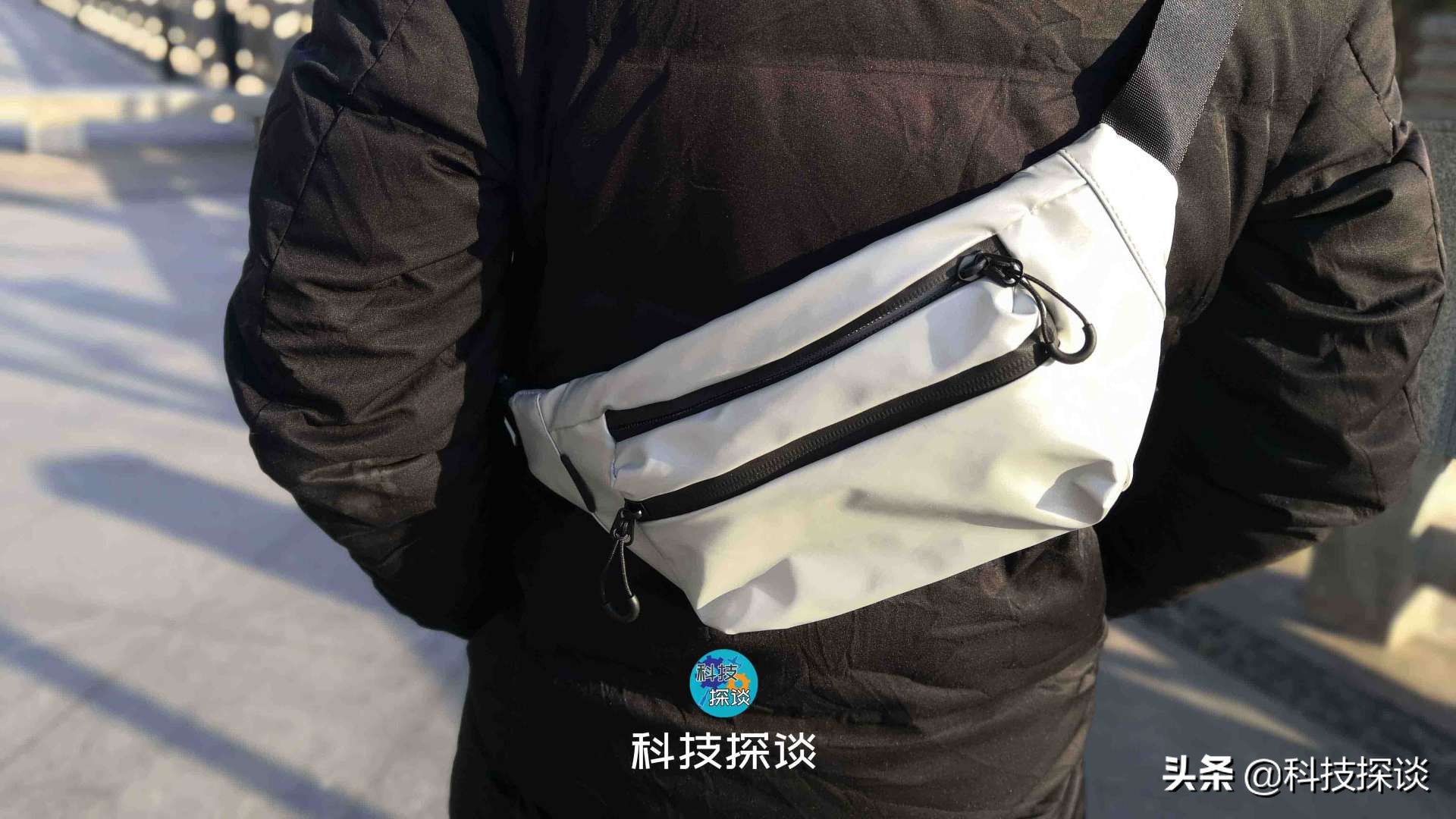 还记得老罗带货的FREETIE飞织抗菌健步鞋？它家出腰胸包了