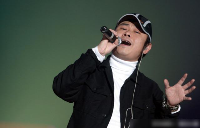 被汪峰那英杨坤等人群攻，十几年前的刀郎，到