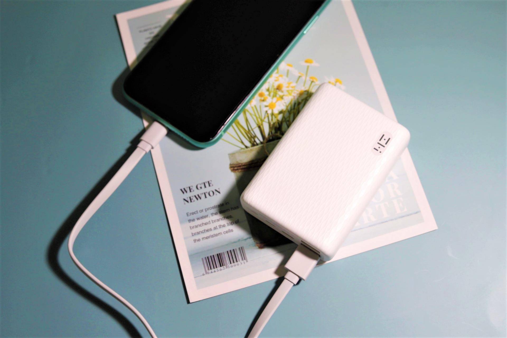 小体积大能量——ZMI双向快充移动电源MINI使用体验分享