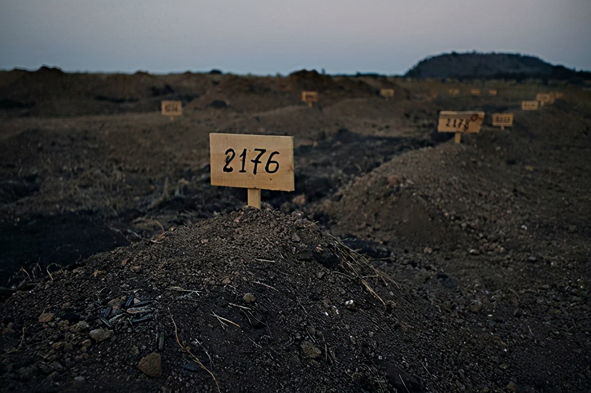 曾击落马航客机的两拨人又打起来了！这次要赌