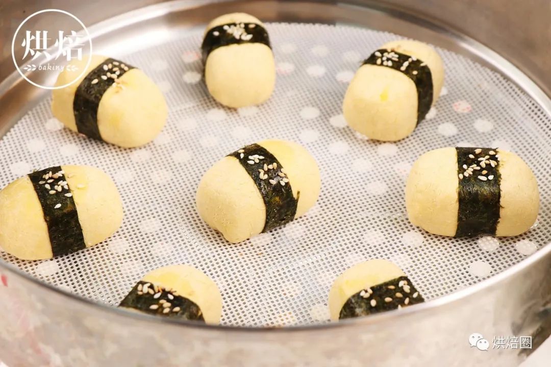 我用糯米粉可以做壽司包上肉鬆蛋黃餡比青團好吃