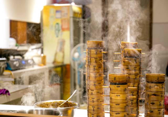 成都祥和里这条600米的美食巷子，要带5个胃才敢去吃