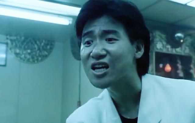 万梓良的不幸史：从影帝到街头"卖丑"，