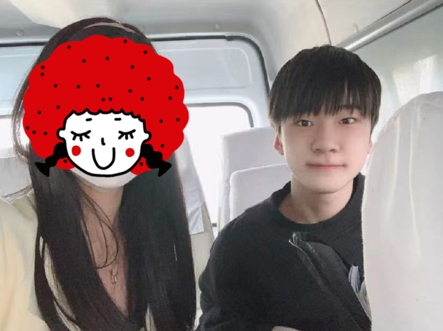 網友偶遇張亮兒子，天天比同齡人高半頭，穿上萬元鞋子上學引熱議