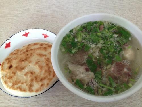 Where is the best mutton soup in China?  These "three places" are quite famous, are they from your hometown?