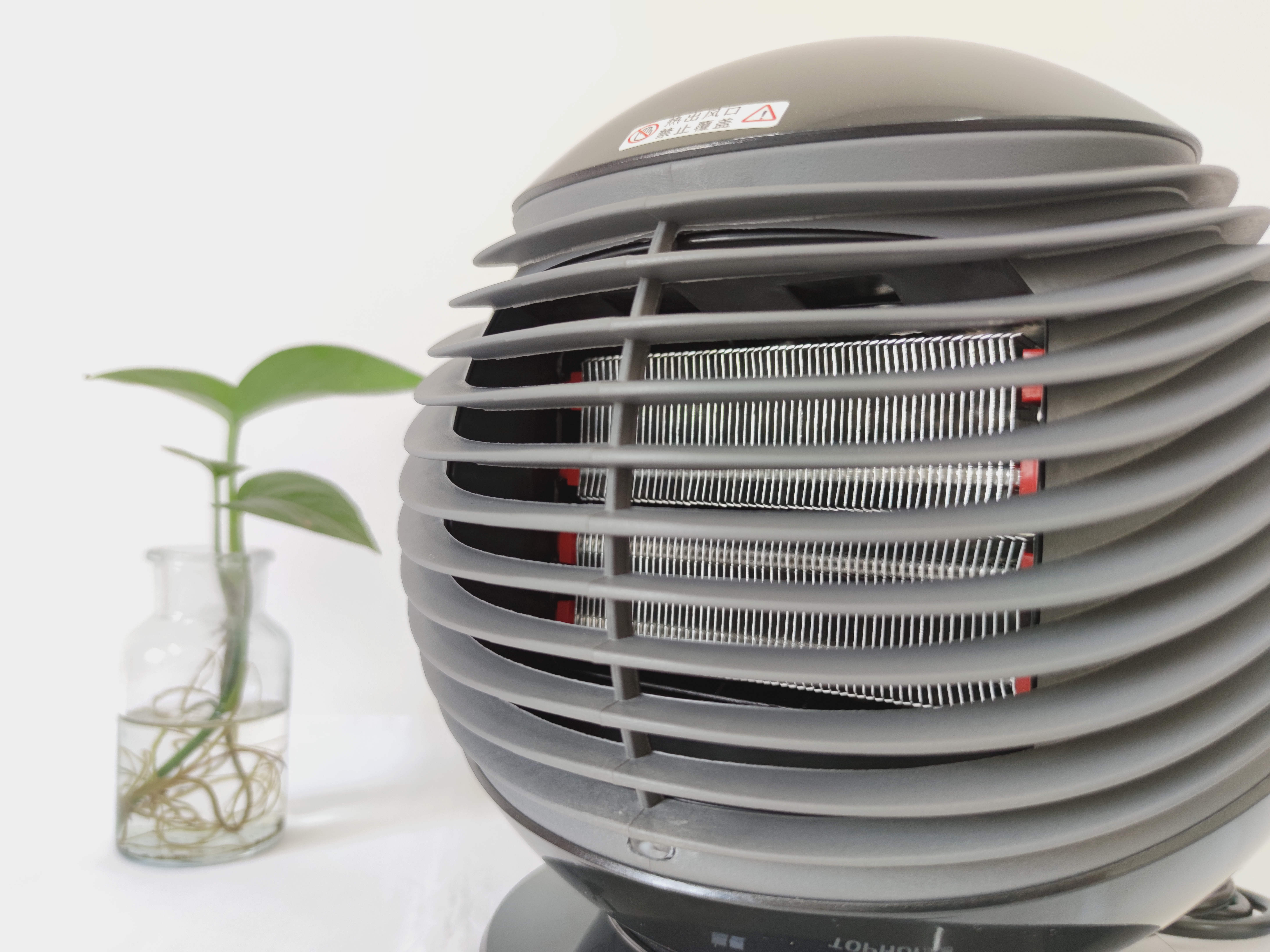 顶惠取暖器：3档调温、设计时尚，夏天竟然还可以当电风扇用？