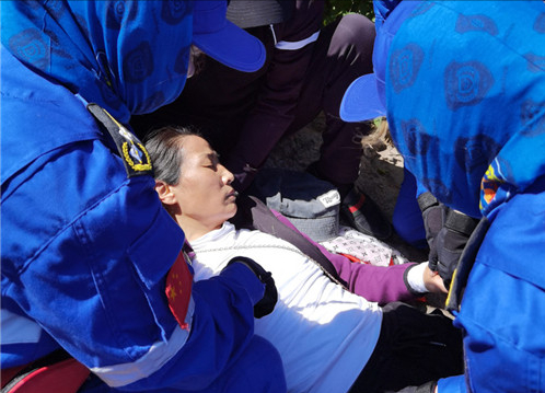 第二十七届中国营口望儿山母亲节在望儿山风景区慈母广场开幕