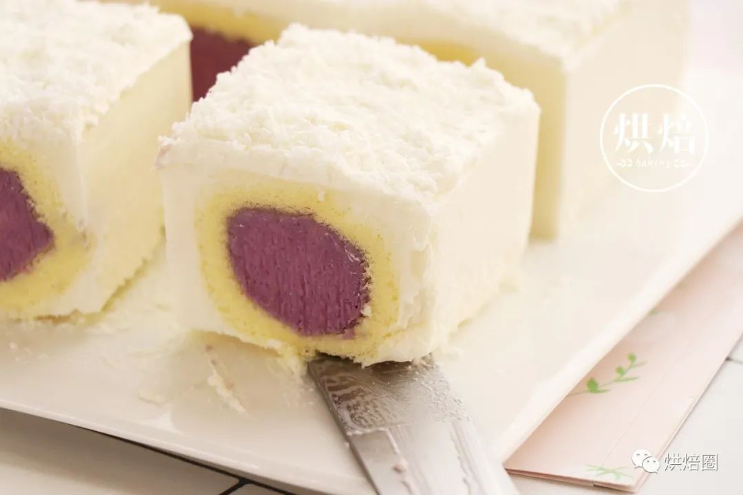 埋进椰香奶油慕斯里的芋泥卷 光看介绍就知道就多好吃了