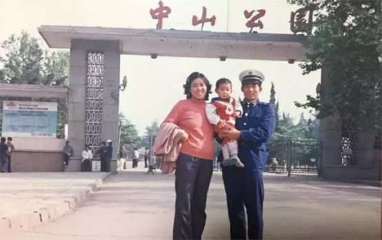 上陣父子兵！ 潛艇兵王王昌來服役35年，兒子是他的“頂頭上司”