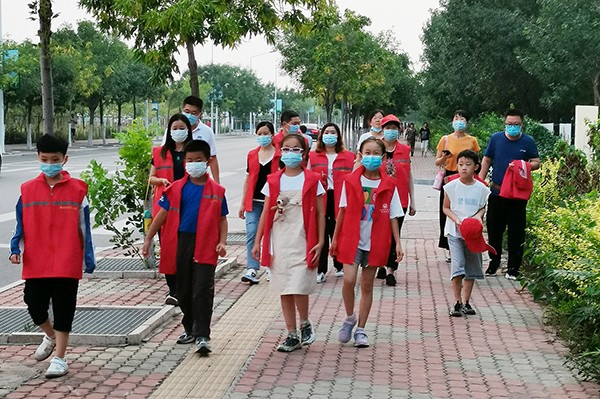 天津滨海：海滨街幸福社区开展中元节文明祭祀志愿服务活动