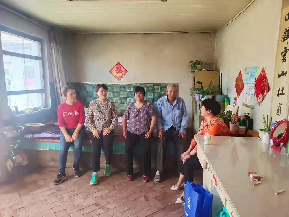 【我为群众办实事】白银市妇联在帮扶村开展党史学习“送学下乡”活动