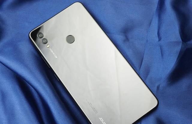 荣耀Note 20基本坐实，7000mAH大电池+麒麟990，价格