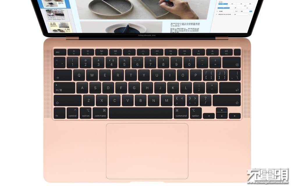 了解的剪刀脚式电脑键盘重归，iPhone悄悄地升级今年最新款MacBook Air