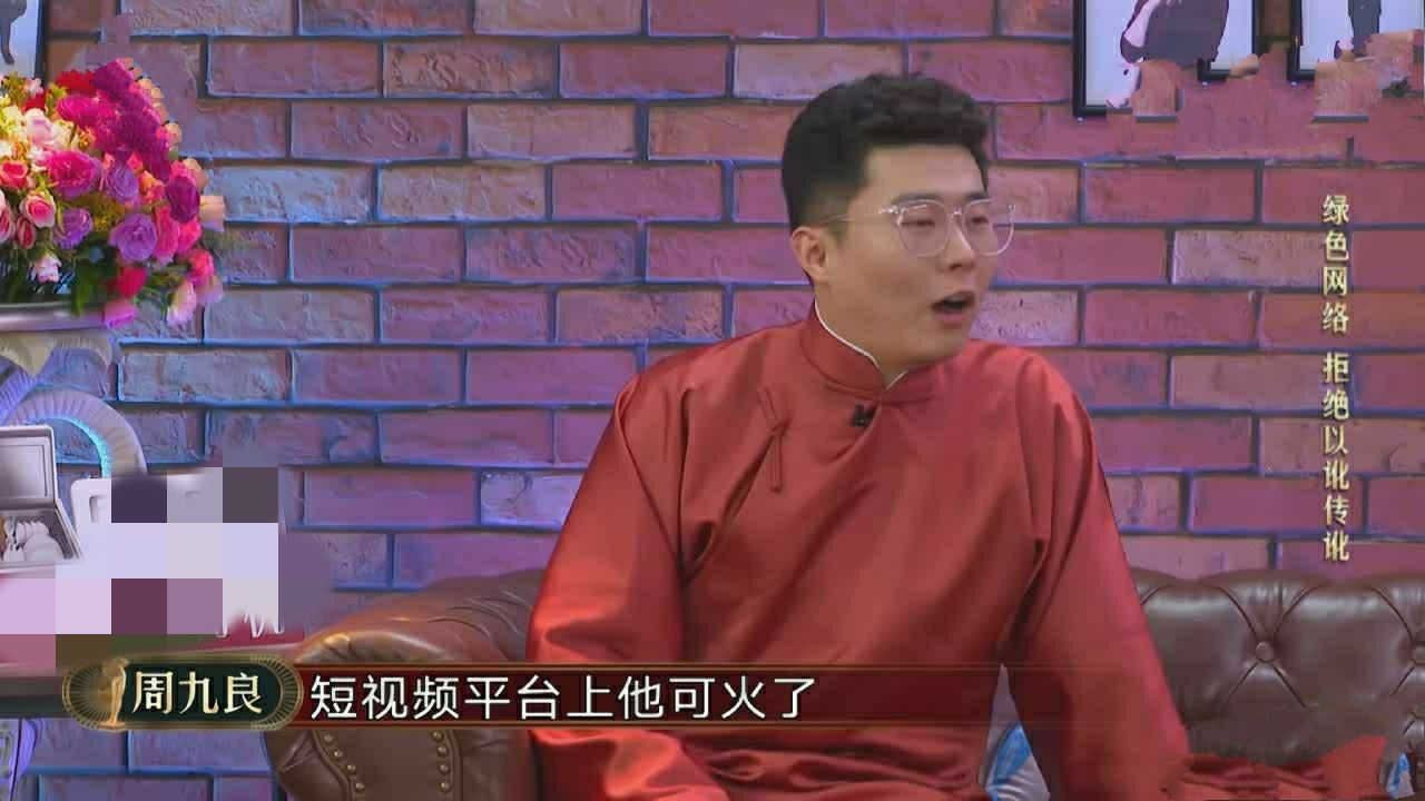 烧饼下重金聘请，师傅让展示才艺，喜剧人舞台上的秦霄贤非常受宠