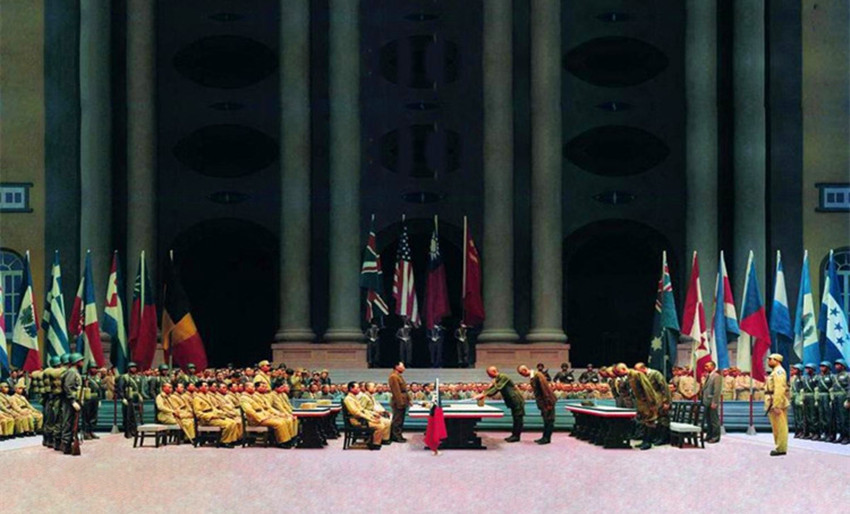 1946�꣬150������Ա���ձ�Ů��ҽɱ������ı���廨����ϴ�