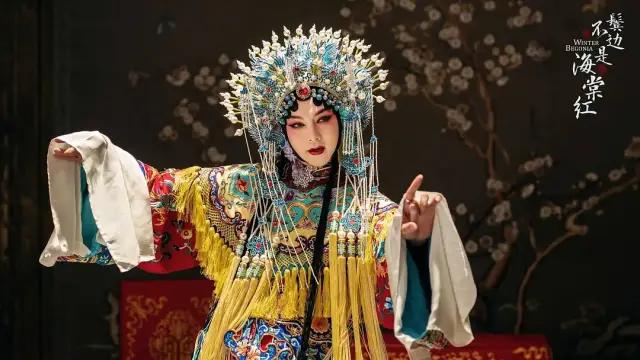 刚开播就击败了热播剧《安家》，黄晓明新剧登顶热度榜第一