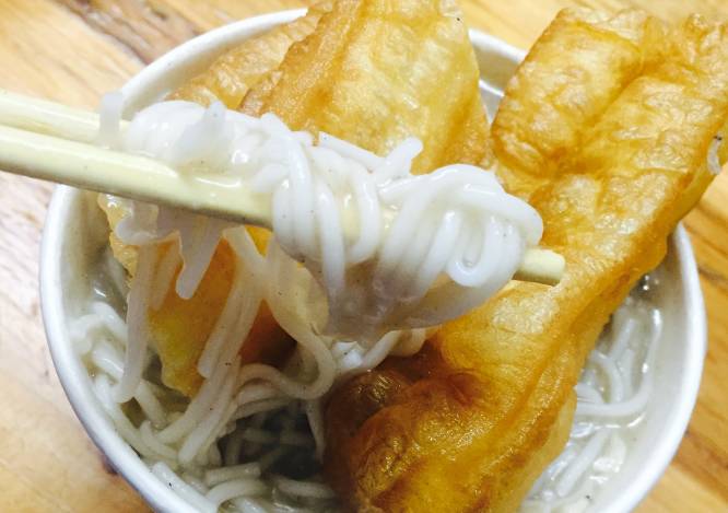 比户部巷还牛逼！藏在武汉闹市，家家都是网红店，你吃过几家？