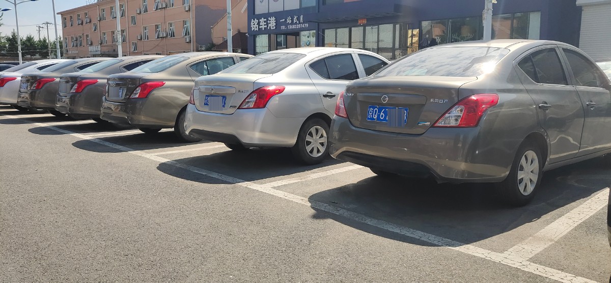 租车公司包办，非京籍也行？网约车违规注册该刹车了