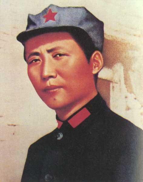 1950年，一老汉将儿子坟墓里的书籍上交，党组织：国家一级文物