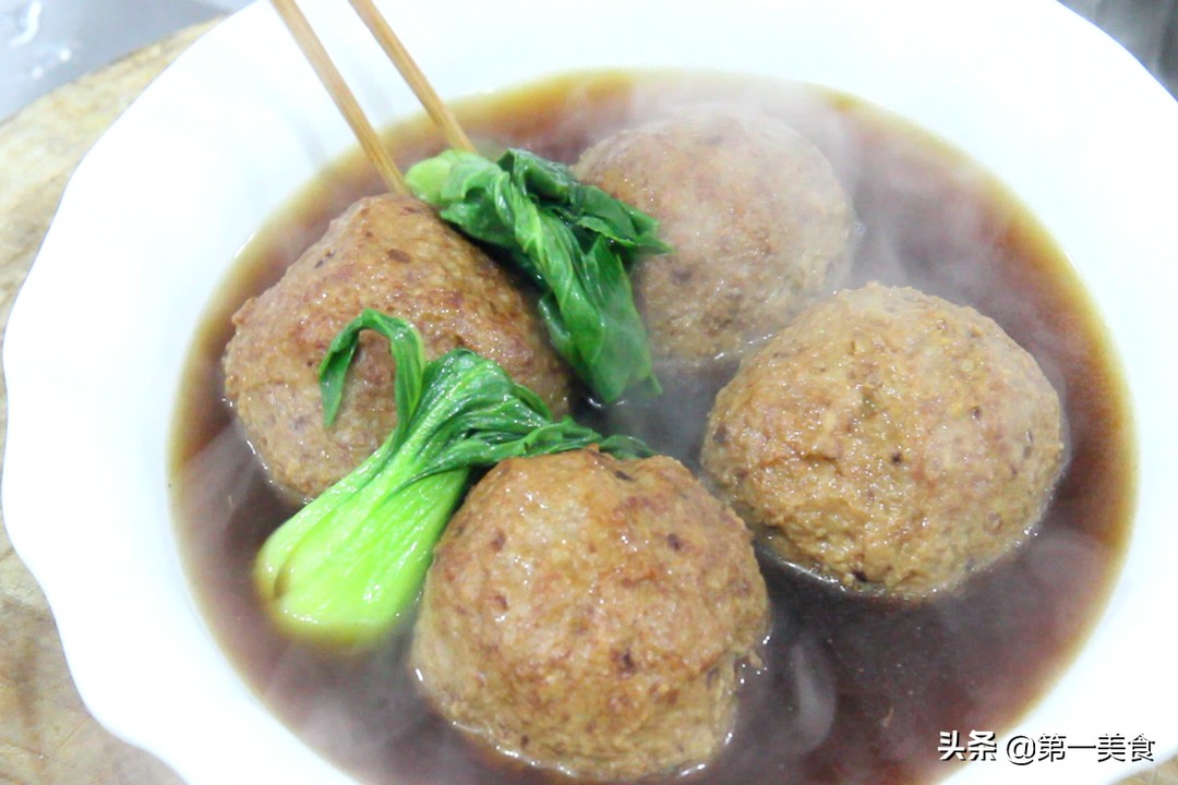 圖片[12]-大廚用肉和蓮藕 做一道清蒸獅子頭 營養(yǎng)豐富 軟糯入味-起舞食譜網