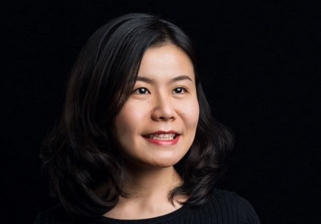 湖北美女28岁辞职创业，在上海开公司市值400亿元，凭啥？