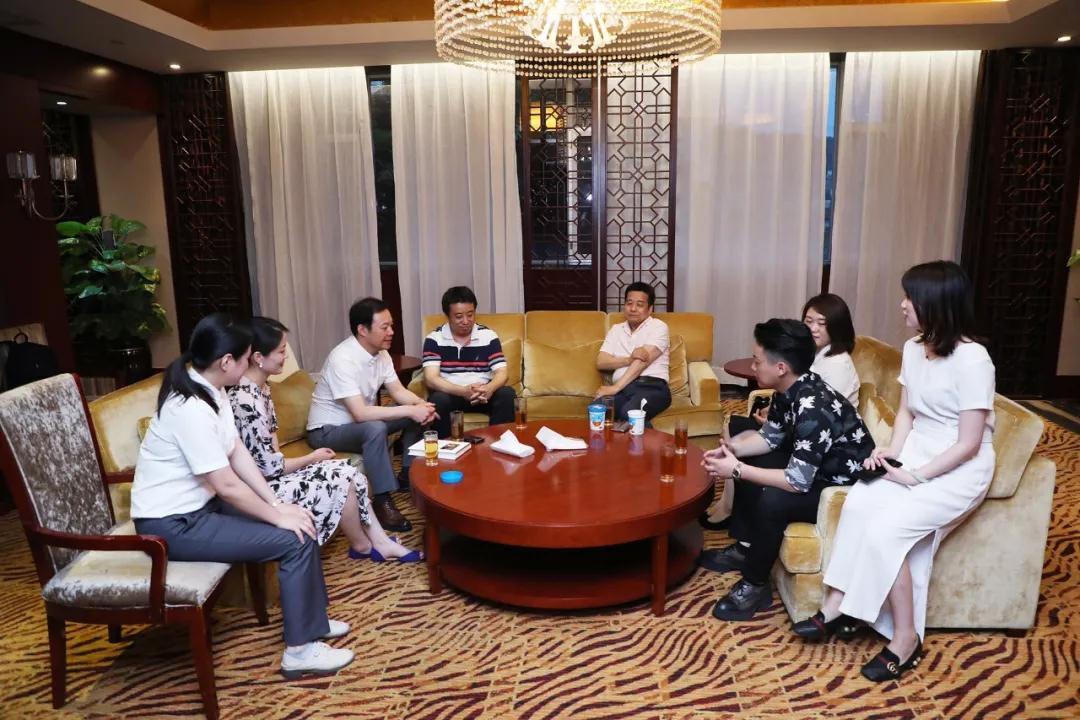 于彦忠与方秀：做好一个产品，深耕一个产业，