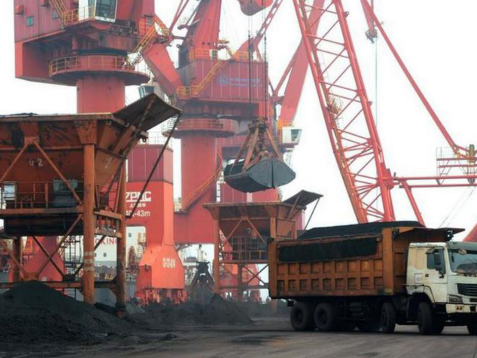 澳數十艘運煤船還沒著落，中國印尼15億煤炭協議達成，澳方反省的時間不多了