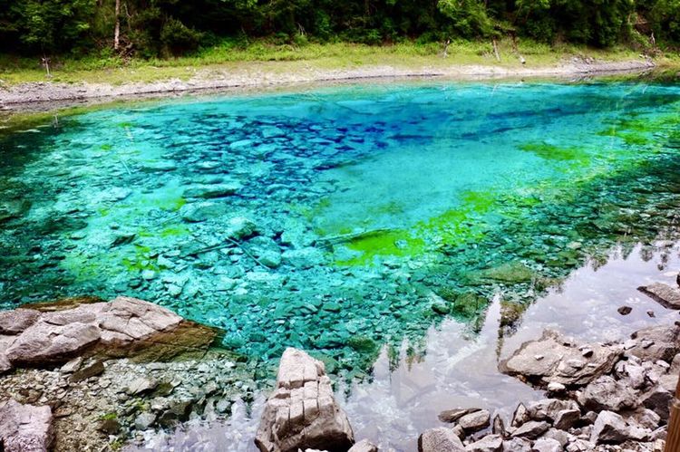 One of the most popular scenic spots in China, a beautiful and magical fairy tale world, fascinating