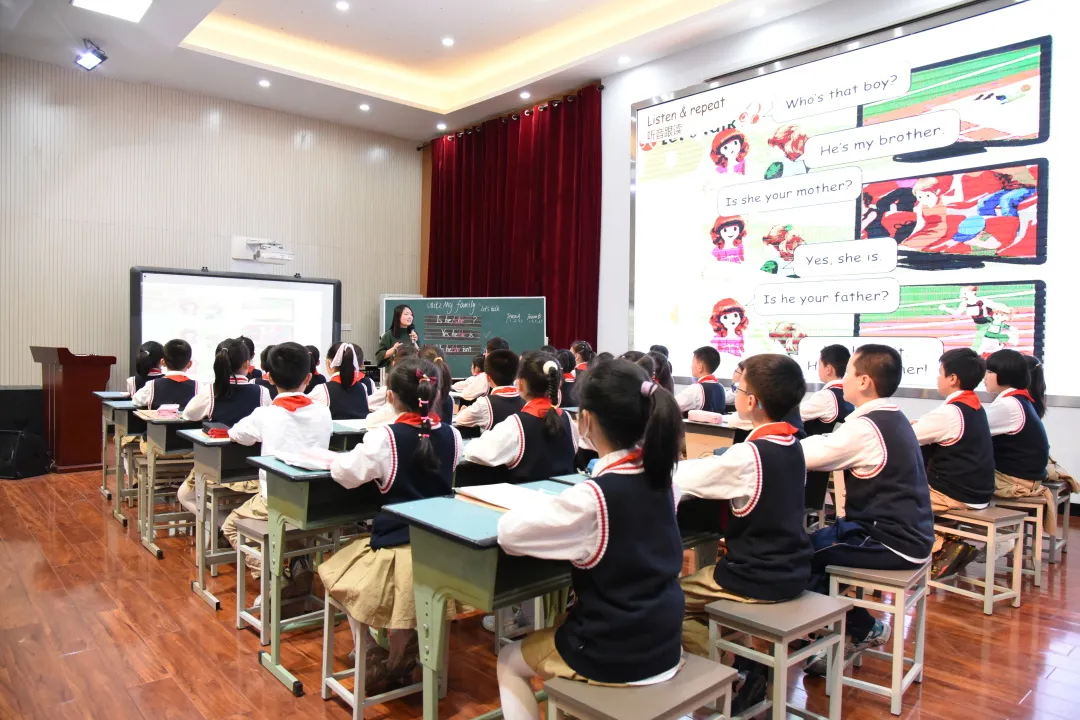 四川民生资讯 不忘来时路 薪火相传承——南充市西河路小学与南充市职业技术学院开展交流活动