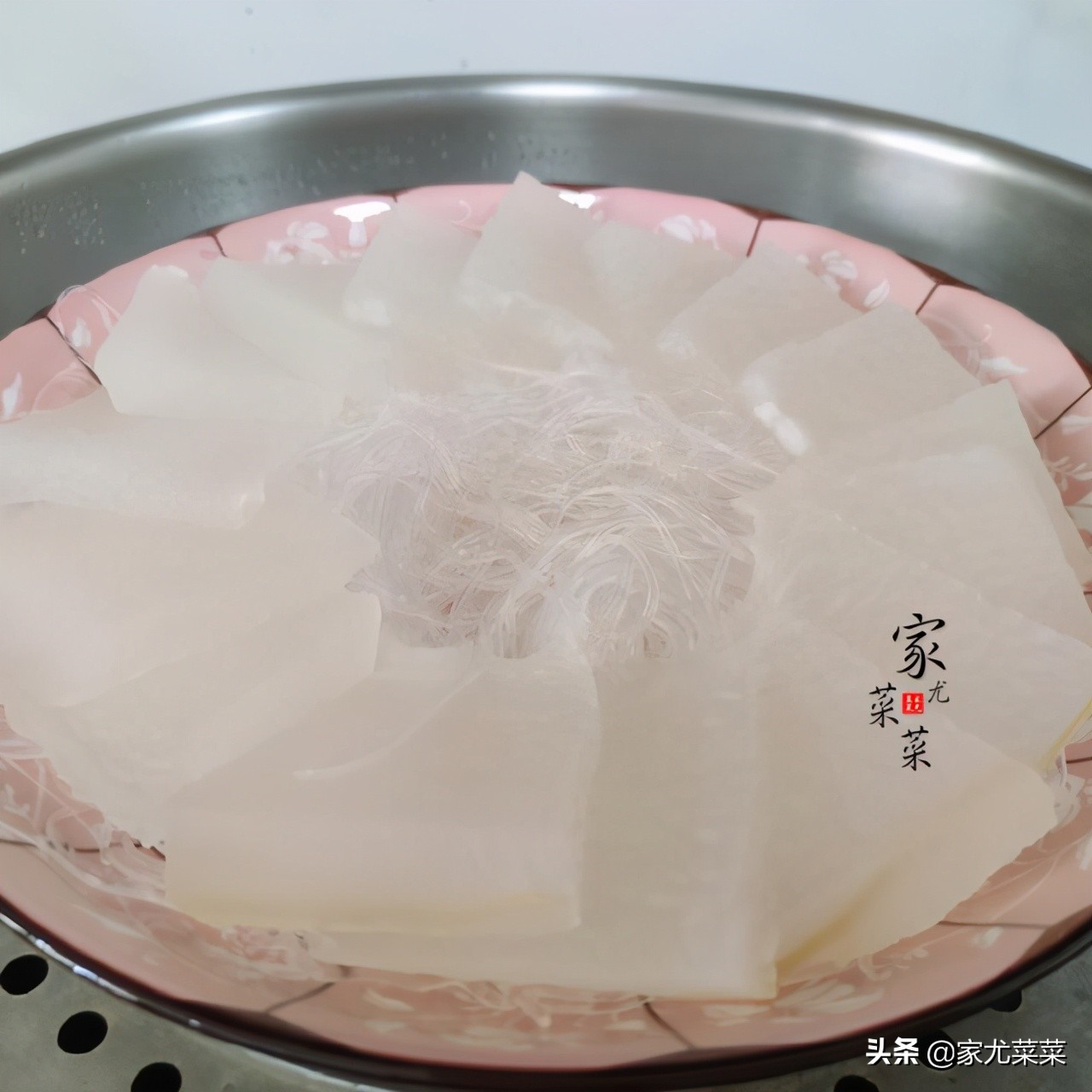 夏天就爱这菜，清热解暑又营养，不用一滴油，蒸一蒸出锅瞬间抢光