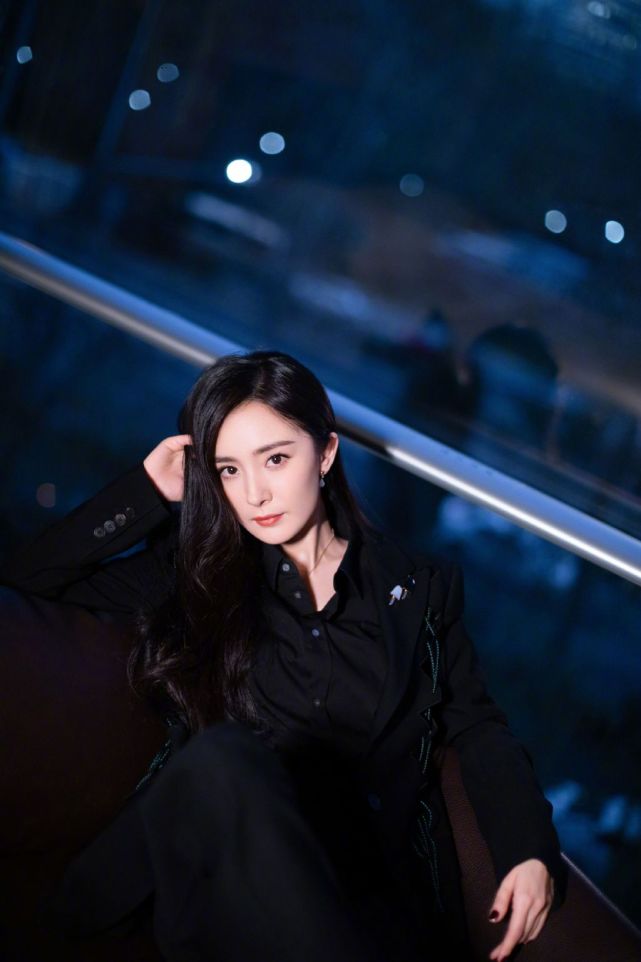 Yang Mi again contend commonweal star is chosen, atelier shares the United States to illuminate spit groove by vermicelli made from bean starch