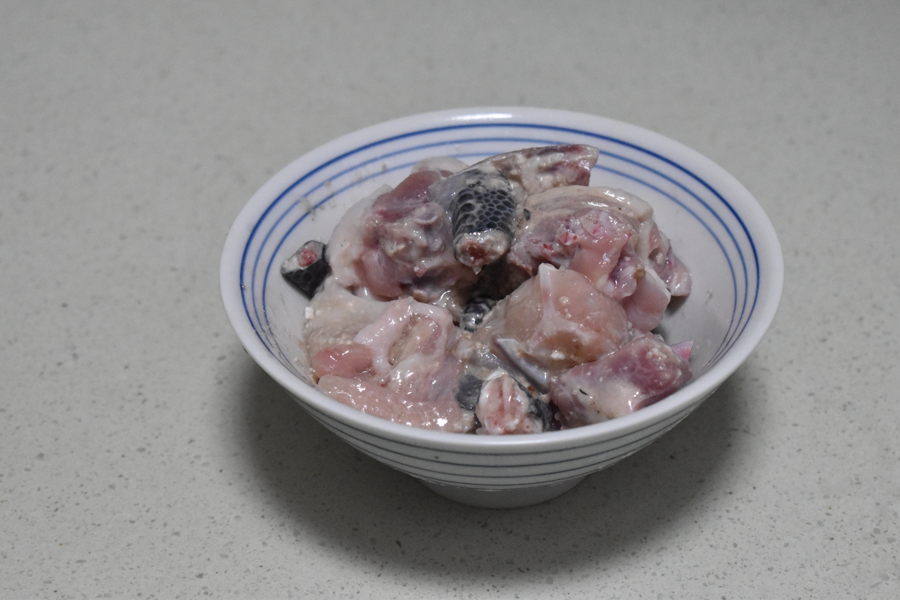 早餐吃这碗粥太幸福了，只需三样食材，这样做鲜美香滑，营养丰富