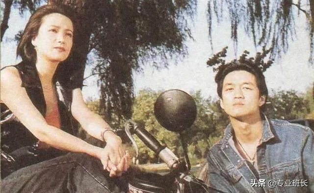 11岁杨幂搭李亚鹏演戏，大板牙抢镜，她还见证过林芳兵的青涩期