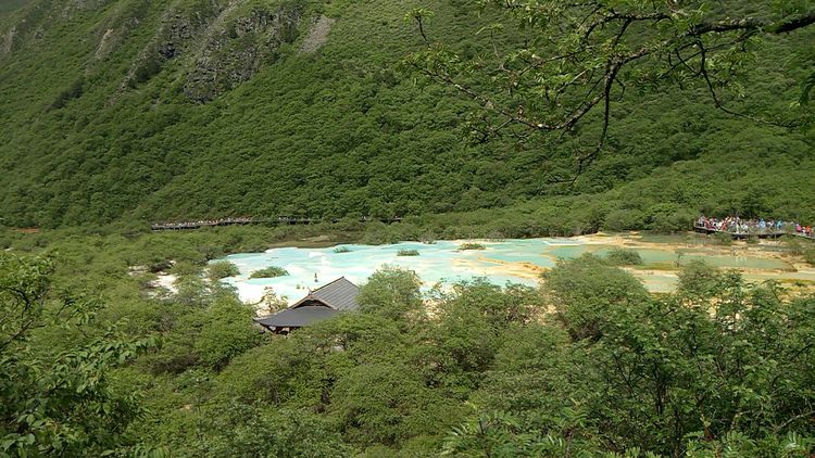 One of the most popular scenic spots in China, a beautiful and magical fairy tale world, fascinating