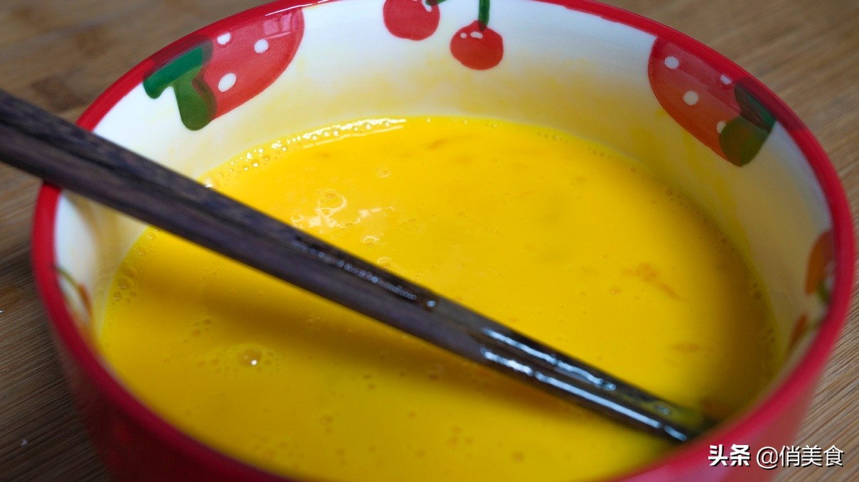 教你水煎包做法，色泽金黄，口感松软，从包到煎全过程