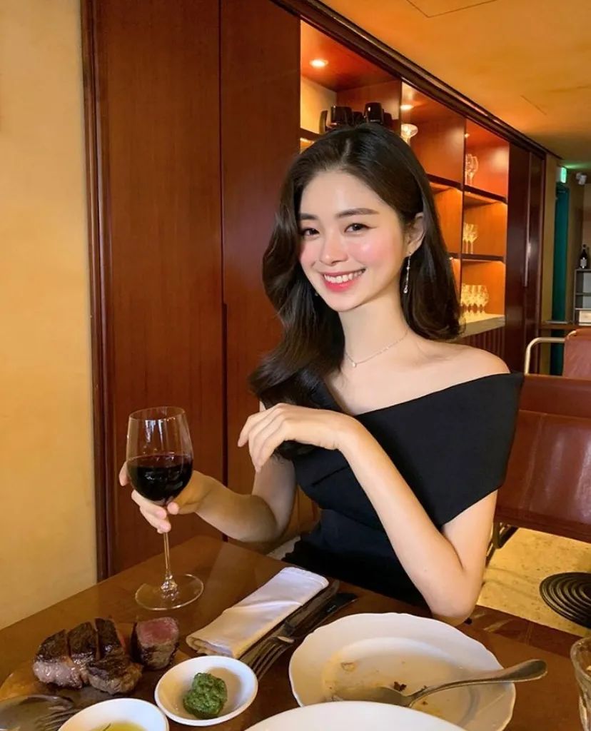 “仙女烫”发型是怎么样的?什么脸型比较好看？