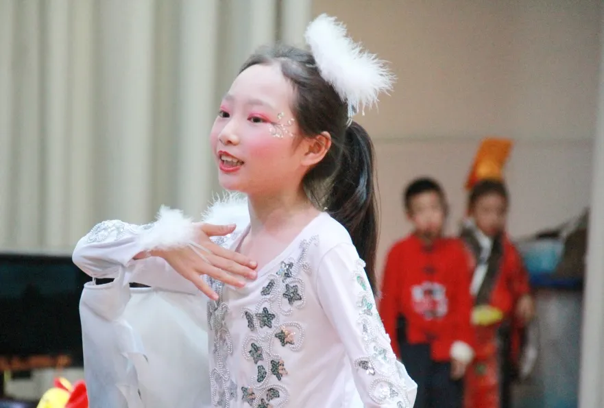 成都市双流区棠湖小学——阅读活动｜童话里绽放 阅读中成长