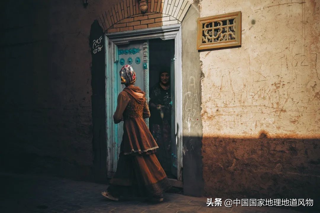 Why do you say "you have not been to Xinjiang if you have not been to Kashgar"?
