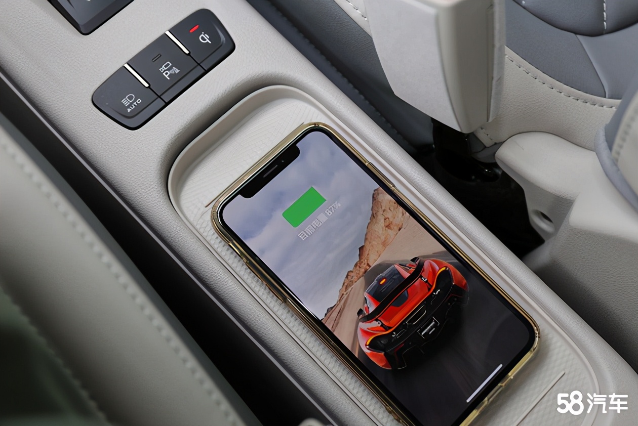 几万块的价格/超400km的续航 欧拉白猫你值得拥有