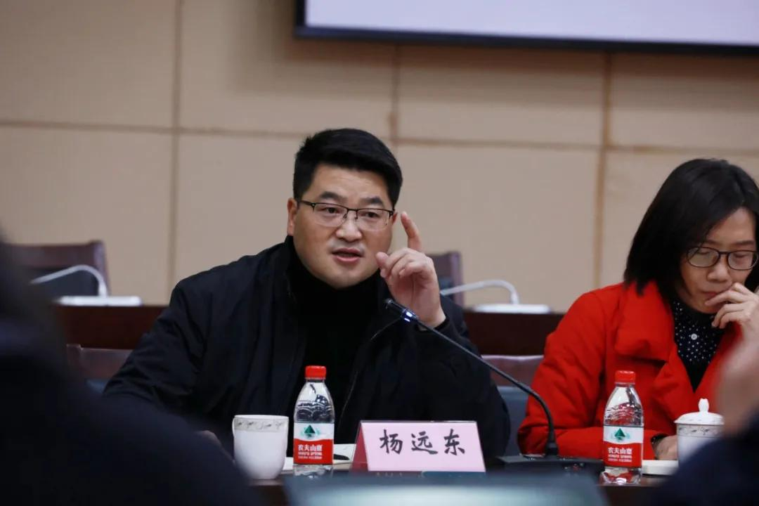 天府七中教育集团工作推进调研会顺利召开