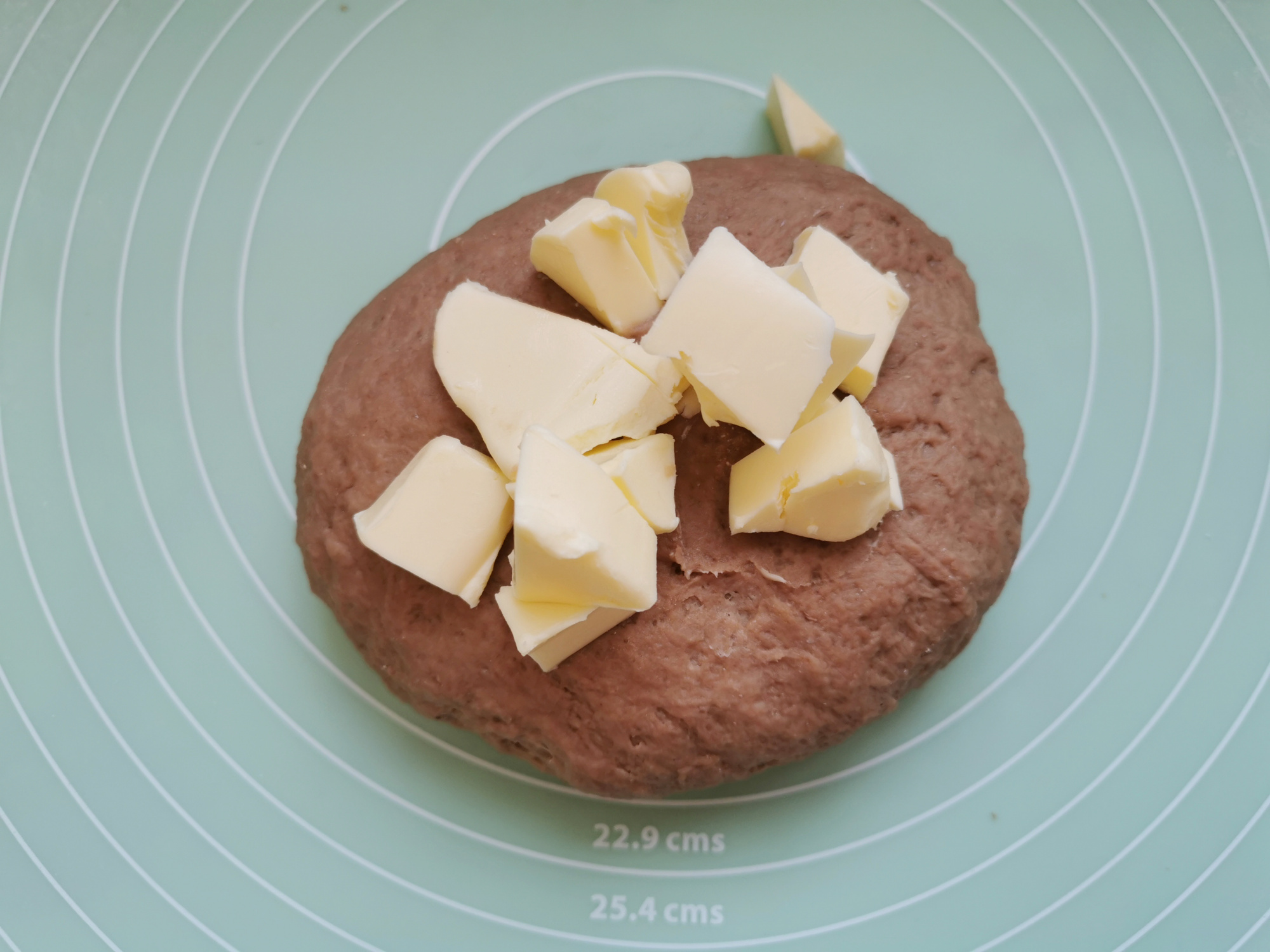 用了幾十次的牛角麵包配方，柔軟拉絲，放3天不會硬，比買的好吃