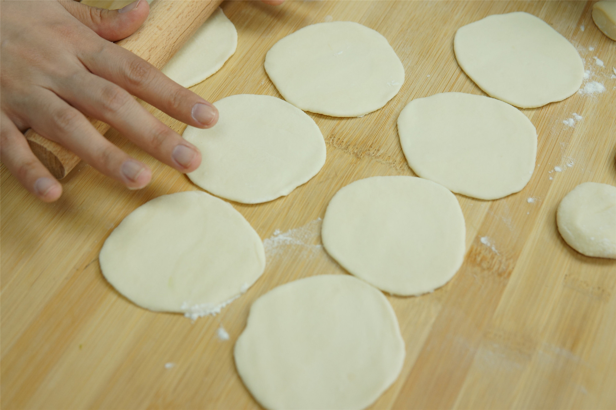 天热，就馋这个馅的饺子，鲜香爽口，便宜好吃