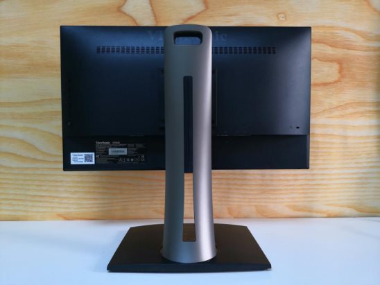 100% sRGB，价格美丽——入门级专业显示器优派VP2458评测