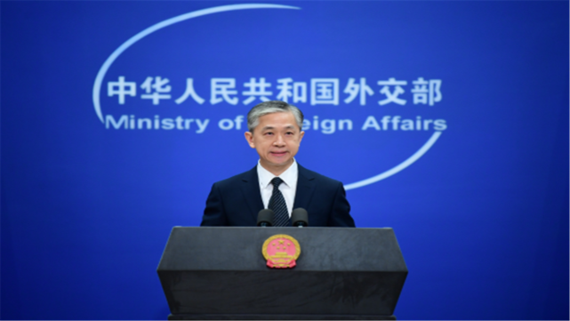 �逃離倫敦�在英國炸鍋，警察一氣之下不干了，中方關鍵時刻發聲