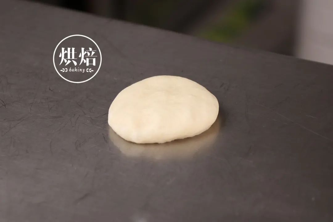 土豆加入面包 快速揉出手套膜 面包放三天都不老化 神奇