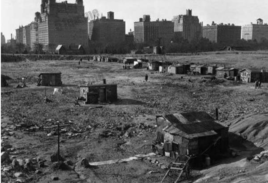 大萧条时期该先帮助企业还是个人？两位美国总