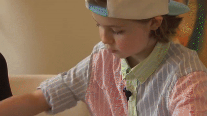 世界级“神童”！8岁男孩上大学，自称最爱的科