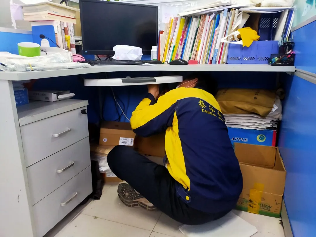 「泰华生活服务」泰华物业为莘莘学子保驾护航,为梦想加油 「泰华生活服务」泰华物业为莘莘学子保驾护航,为梦想加油