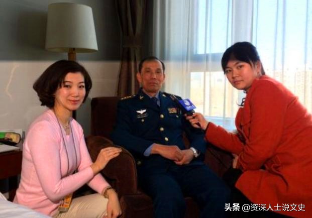89年，林贤顺飞回大陆险些被击落，大陆4架战机对峙台湾12架