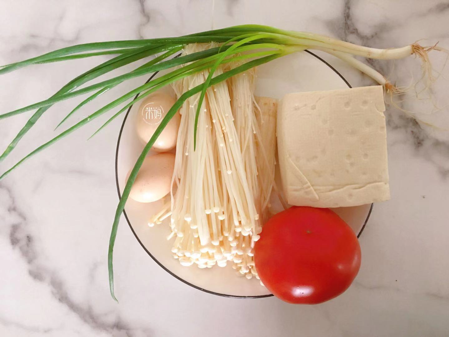 图片[4]-西红柿鸡蛋豆腐菌菇汤做法步骤图 清爽润燥又开胃营养好吃还不长脂肪-起舞食谱网